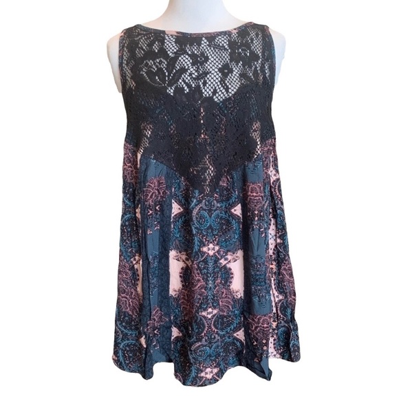 NWT Small Oversized Free People Count Me In Trapeze Tunic Top Black S Boho Lace - Picture 6 of 14